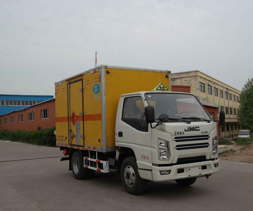 ZZT5043XQY-6型爆破器材運輸車(chē)1.jpg