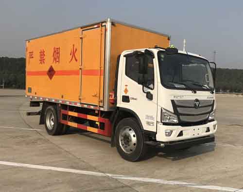 HCQ5120XQYBJ6型爆破器材運輸車(chē)1.jpg